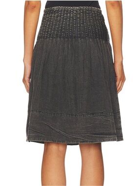 Free People Peyton Pintuck Midi Skirt In Washed Black sz 8